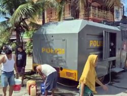 Polri dan BPBD Kota Padang Salurkan Air Bersih ke Lokasi Terdampak, Pastikan Kebutuhan Warga Terpenuhi