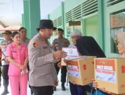 Kapolres Probolinggo Salurkan Bantuan untuk Warga Terdampak Banjir di Tiris