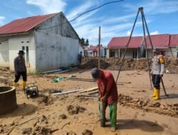 ‎*Polri Bangun Puluhan Sumur Bor, Warga Padang Pariaman Mulai Nikmati Air Bersih Pascabencana*