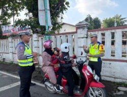 Operasi Keselamatan Candi 2026, Satlantas Polres Brebes Beri Reward bagi Pengendara Tertib