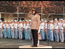 Polres Pasuruan Gelar Police Goes To School, Tanamkan Disiplin dan Kesadaran Kamtibmas