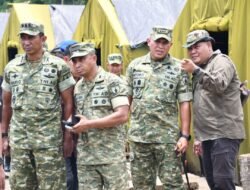Wapang TNI Jenderal Tandyo Tinjau Markas Yon TP 886/PJ