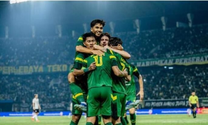 Persebaya Surabaya vs Persib Bandung: Bernardo Tavares Siap Uji Mental Bajul Ijo di Pekan ke-24 BRI Super League 2025/2026