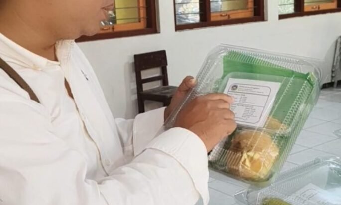 MBG Program Mulia di Tengah Problematika Implementasi