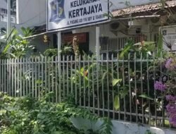 Warga Keluhkan Pelayanan Kelurahan Kertajaya, Pengurusan BPKB Hilang Terkendala Tanda Tangan Lurah.
