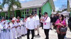 Berkunjung Ke SDN Pulubala, Wamen Viva Yoga: Kementrans Memiliki Berbagai Program di Kawasan Transmigrasi
