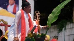 Sekarang Besut kuwalahan Nuturi Juragan Serakah , Sekelumit cerita pentas keliling Ludruk Besutan Meimura