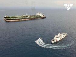 1,2 Juta Barel Minyak dari Tanker Iran di sita RI Dilelang Rp 879 Miliar .