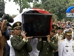 Jenderal M. Jusuf: Sang Saksi Sejarah Supersemar yang Memilih Beristirahat di Samping Putranya