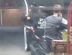 Diduga Salah Sasaran, Dua Remaja Jadi Korban Pengeroyokan dan Motor Dirampas di Klari Karawang