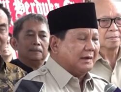 JANGAN BIARKAN PRESIDEN PRABOWO TERUS MERREM.