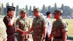 Kunker Asrenum Panglima TNI Di Dampingi Dandim 0808/Blitar Tinjau KDKMP Di Blitar