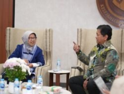 Kolaborasi Program Kemendikdasmen dan Kementrans, Wamen Viva Yoga: Siap Bersinergi Membangun Sekolah dan Pendidikan di Kawasan Transmigrasi.