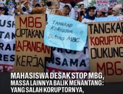 Massa yang tergabung dalam Aliansi Masyarakat Jakarta Timur menggelar aksi unjuk rasa di kawasan Monas