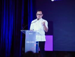‎Wamendagri Bima Arya: Potensi Lokal Harus Menjadi Identitas Daerah dan Penggerak Ekonomi