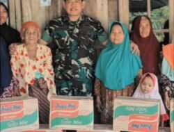 TNI Hadir untuk Rakyat, Koramil 04/Cikupa Salurkan Bantuan Sembako bagi Lansia di Kabupaten Tangerang