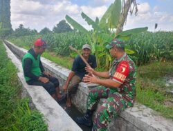Serap Aspirasi Petani, Sertu Yudhi Rimba Gelar Komsos Ketahanan Pangan Bersama Poktan Kembang Kuning