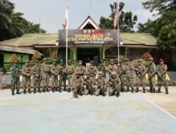 Satgas Pamtas RI-Malaysia Yonarmes 19/Bogani Terima Kunjungan Pegawai Memerintah Batalion Ketiga Rejimen Renjer Diraja Malaysia