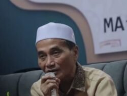 KH. Muhammad Roghib Mabrur Kamus Berjalan dan Pakar Ilmu Balaghah, Mutiara dari Sarang