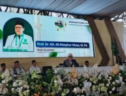 ISTIGHOTSOH DAN MANAQIB KUBRO JATMAN BATANG DIHADIRI SEKITAR 9.000 JAMAAHProf. Dr. KH. Ali Masykur Musa: Tradisi Manaqib adalah Jalan Meneguhkan Cinta kepada Allah, Rasulullah, dan Para Auliya