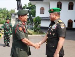 Perkuat Kemitraan Strategis, Kasad Terima Kunjungan Panglima Tentera Darat Malaysia