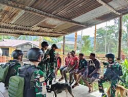 TNI Hadir Ditengah Segala Kondisi Masyarakat Pelosok Papua