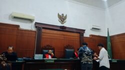 Dukungan Alumni Warnai Sidang Sengketa Guru vs Yayasan Insan Cerdas Indonesia di PN Surabaya
