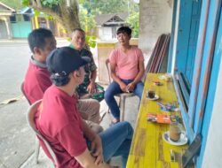 Jaga Kondusivitas Wilayah, Serka Imam Sungep Gelar Komsos Kamtibmas Bersama Warga Kedungbanteng