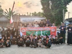 PNIB Guyur Bojonegoro dengan 99.999 Liter Air Bersih : Di Tengah Limpahan Minyak, Rakyat Masih Krisis Air Bersih, singgung manfaat keberadaan ExxonMobil bagi Rakyat