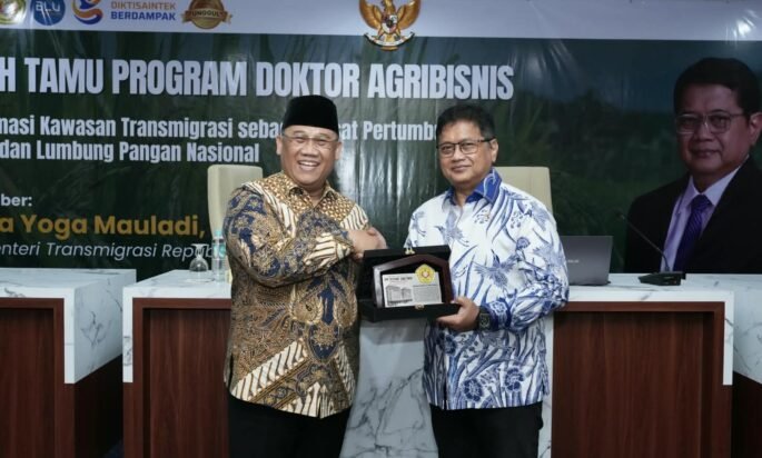 Kuliah Doktoral UPN, Wamen Viva Yoga: Transmigrasi Menjadi Bagian Program Mengentaskan Kemiskinan