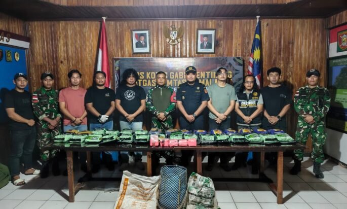 Satgas Yonarmed 19/Bogani Gagalkan Penyelundupan 32,2452 KG Sabu dan 4.867 Butir Ekstasi di Perbatasan RI–Malaysia