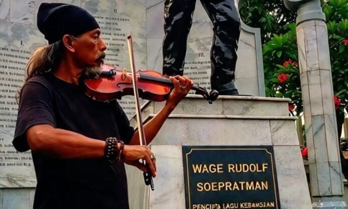 Di Makam WR Soepratman,Seni Tradisi Bertemu Semangat Generasi Z dan Alpha.